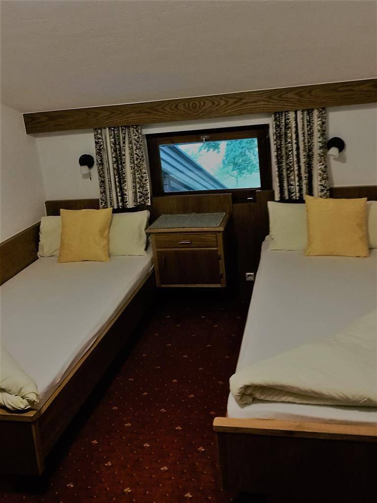 Vierbettzimmer in Sautens, Ötztal