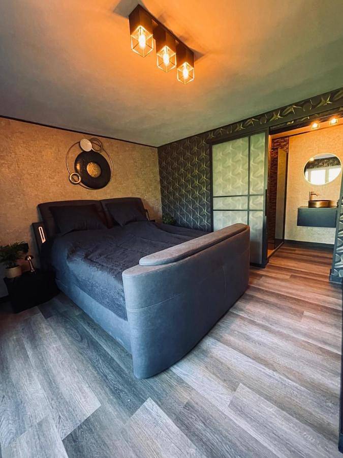 Chambre d’hôte pour 2 personnes, avec jacuzzi ainsi que sauna et jardin en Belgique - 3
