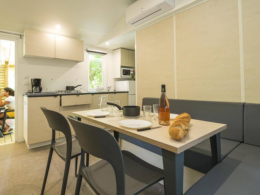 Flower Camping Le Saint Michelet - Mobilheim 4 personen - 2 Zimmer Super Mercure Confort 30m², Platz für ein Babybett in Goudargues, Nimes und Umgebung