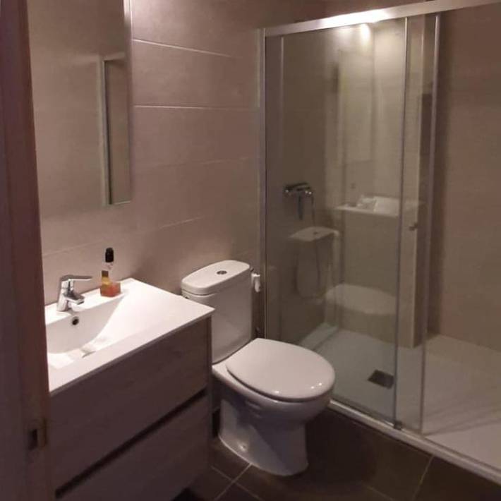 Gîte pour 6 personnes, avec balcon et vue, adapté aux familles à Sant Joan de les Abadesses - 4