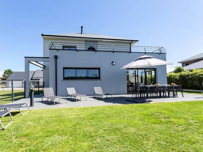 Villa for 10 people, with terrace - 1