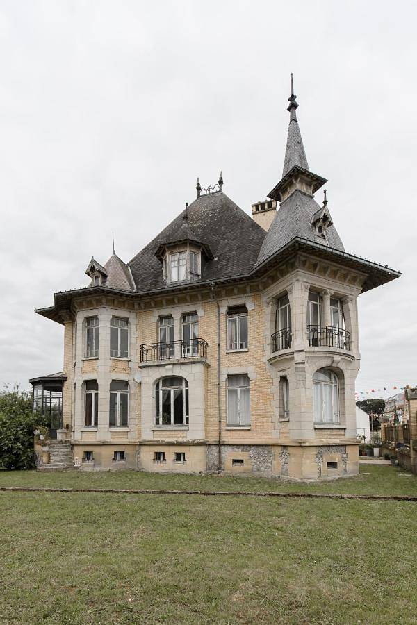 Appartement de vacances entier, La Villa Santina in Rethel, Ardennes