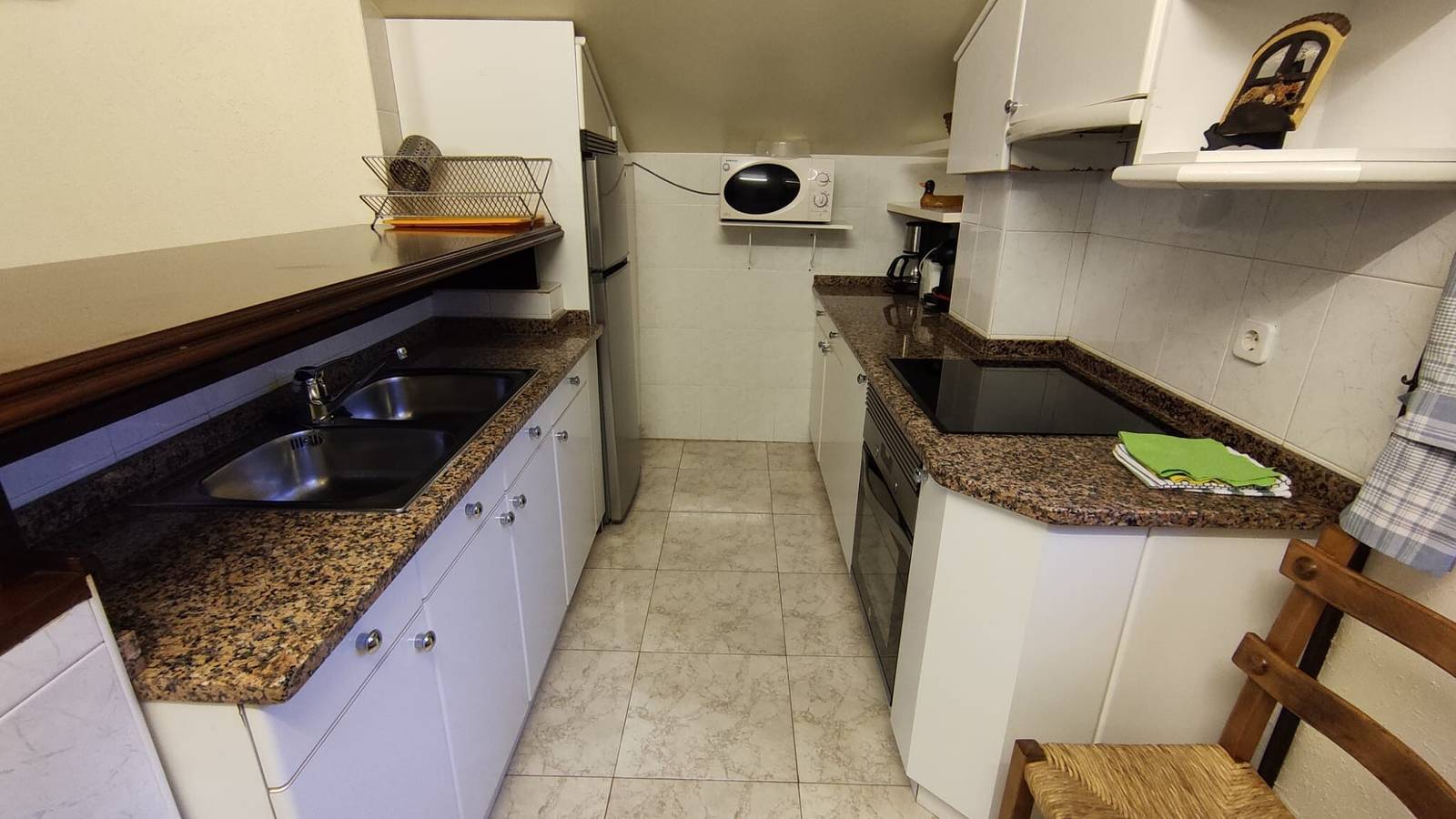 Landhuis 'Autxikoborda' met uitzicht op de bergen, privétuin en Wifi, foto 10