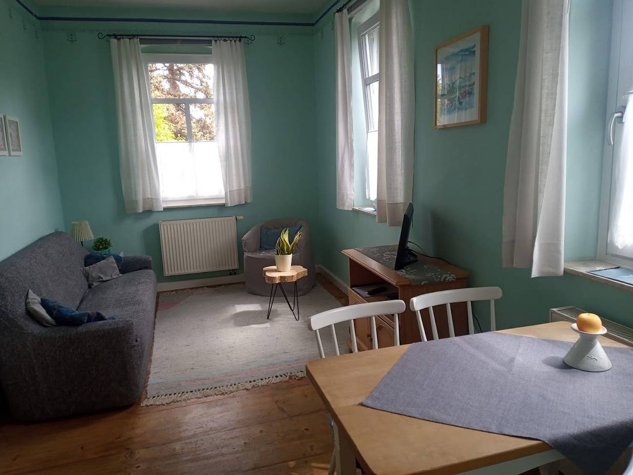 Entire apartment, Apartment 'Ferienwohnung Lok Alfred, 38qm' with Shared Garden in Fladungen, Rhön-Bayern