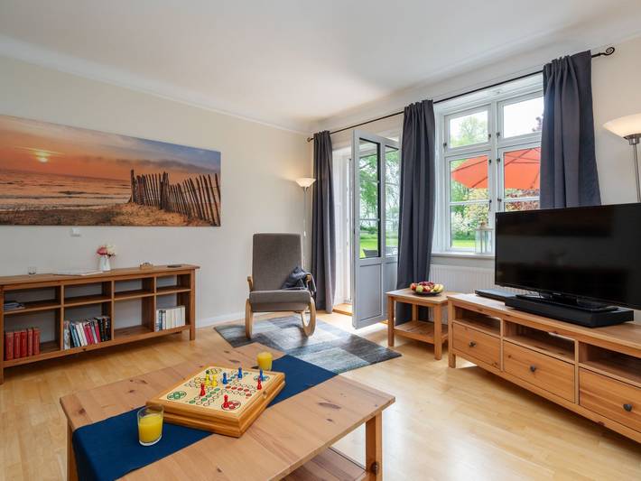Ferienwohnung für 2 Personen, mit Terrasse und Garten in Vitzdorf