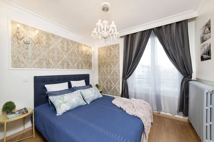 Apartamento entero, 3 apartamentos independientes con balcón, metro 7 in Villejuif, Valle del Marne