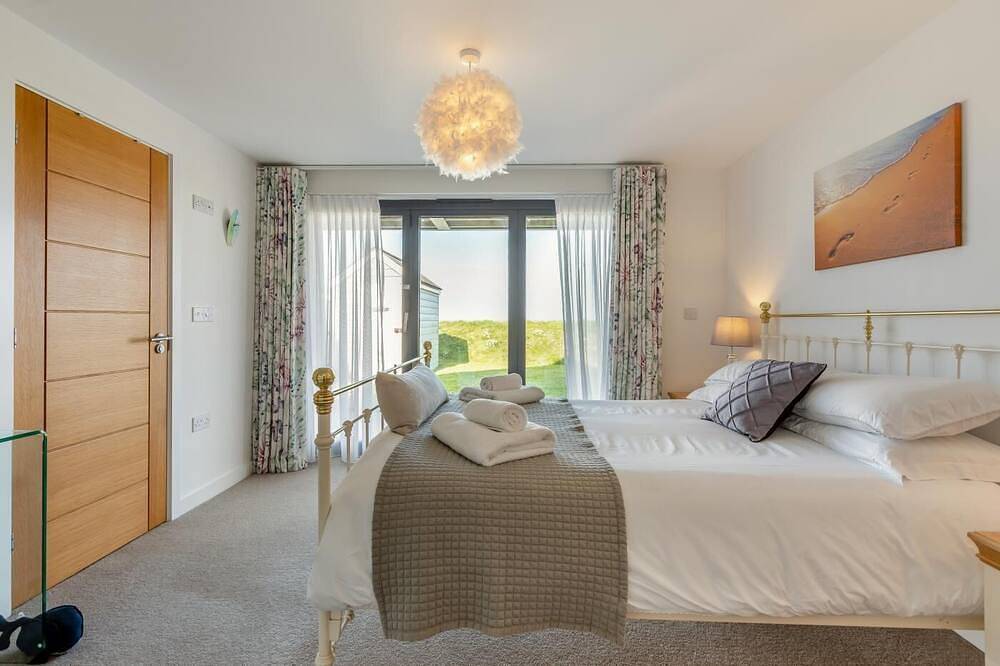 3 Bed in Westward Ho! (oc-dreck) in Westward Ho, Devon