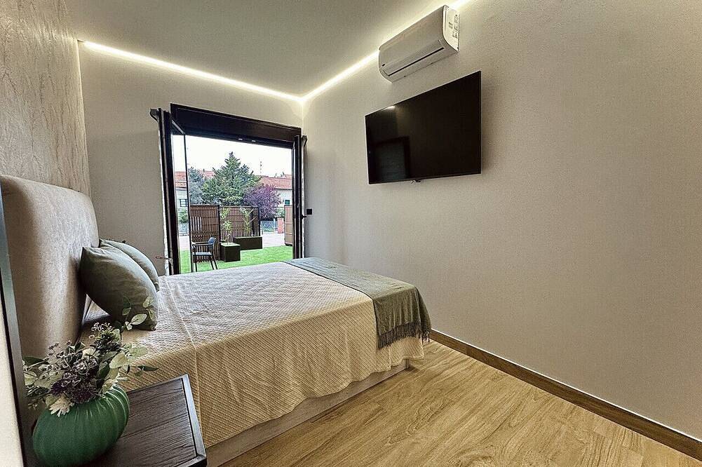 Entire apartment, Flower Deluxe - Garden Bass - 6084 in Noja, Cantabrian Coast