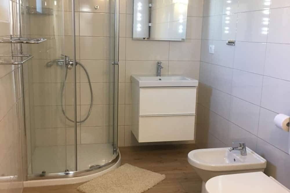 Ganze Wohnung, Charmantes Studio-Apartment in der Nähe von Pula in Muntic, Südküste Istrien