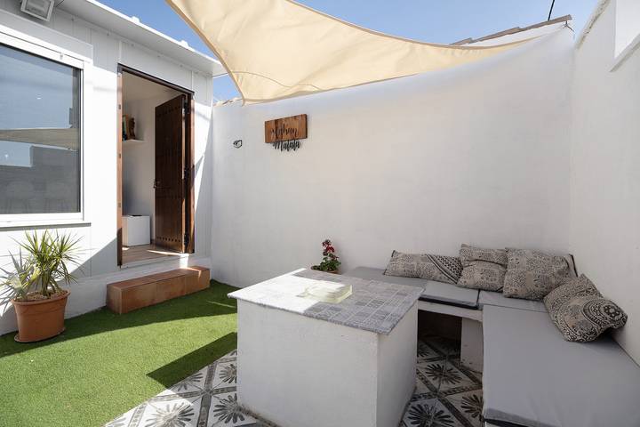 Ferienhaus 'Villa Alegría' mit privater Terrasse, WLAN und Klimaanlage in Chiclana de la Frontera, Costa de la Luz
