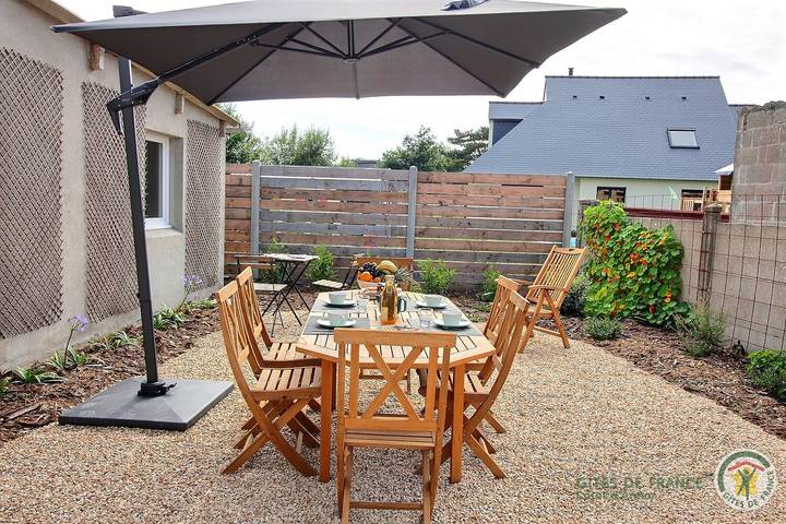 Gîte pour 4 personnes, avec terrasse et jardin à Trébeurden - 2