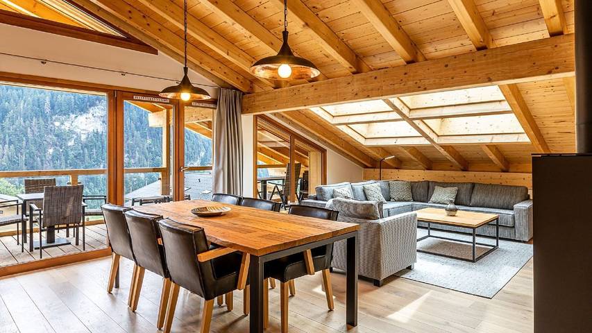 Chalet pour 6 personnes, avec sauna et piscine à Abondance