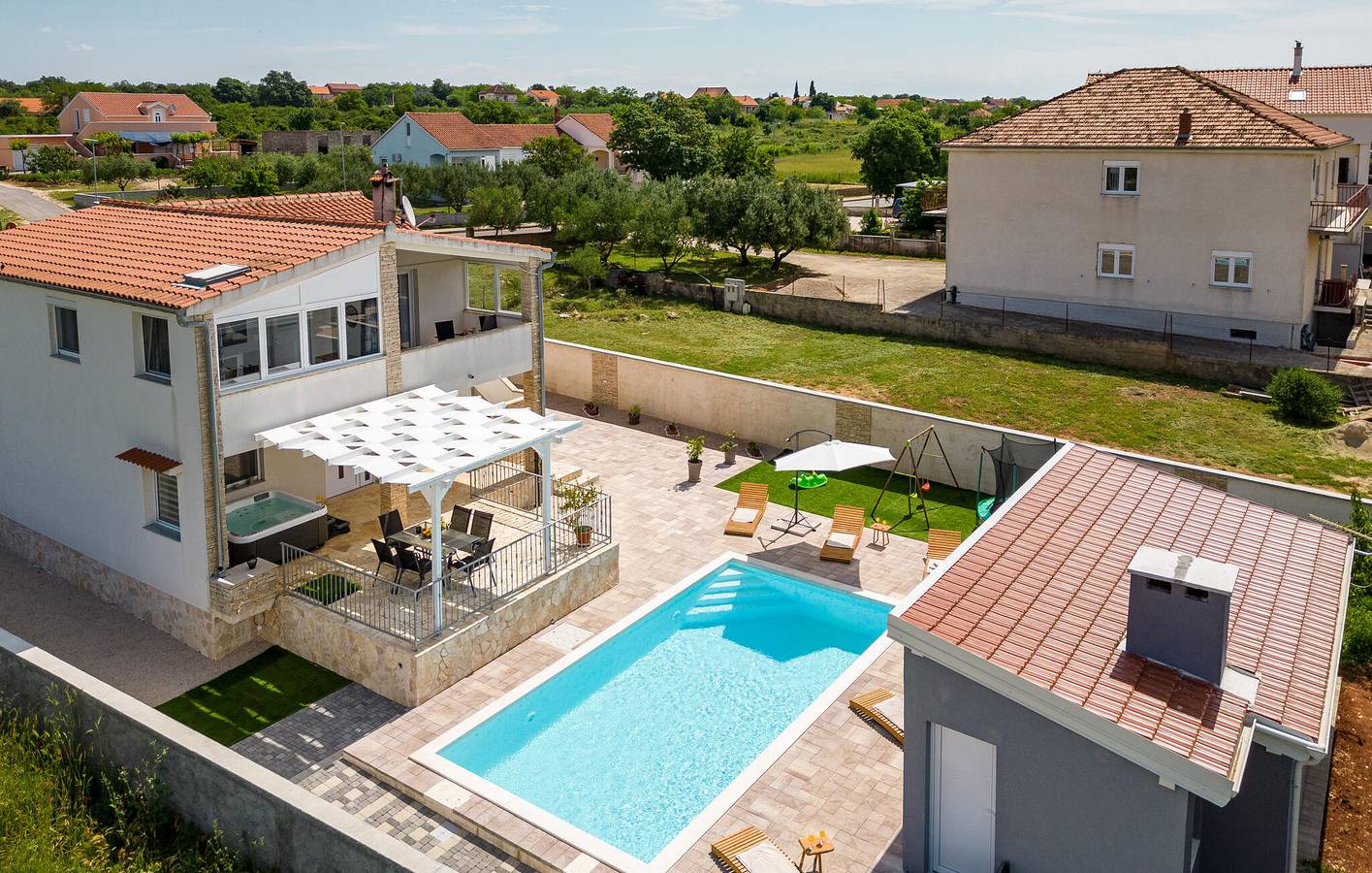Casa vacanza a Zara a partire da 186€ a notte