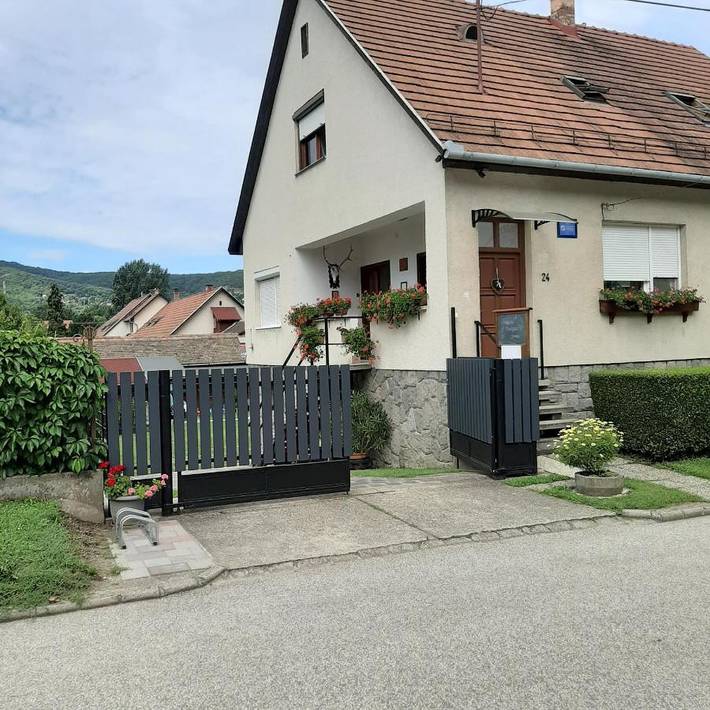 Maison d’hôte pour 2 personnes, avec jardin et vue