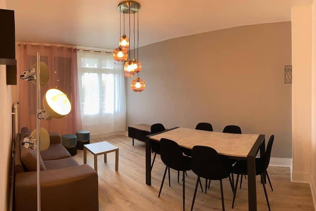 Appartement entier, Bel appartement centre ville de Vierzon in Vierzon, Région de Vierzon