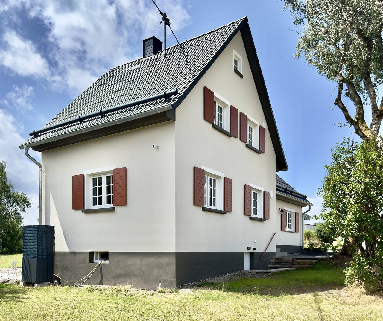 Ferienhaus mit Sauna und Terrasse in Dienstweiler, Saar-Nahe-Bergland
