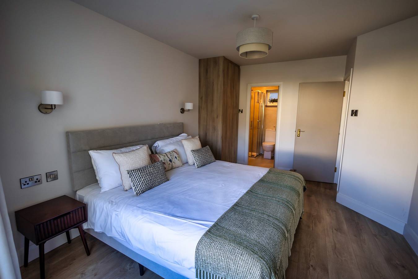 3 Bed House Sleeps 8 -Garden - Free Parking - Wifi in Killarney, Killarney-Nationalpark