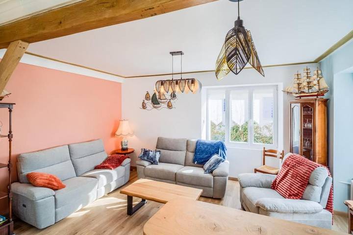 Location de vacances pour 8 personnes, avec jardin et terrasse dans Office De Tourisme De Loctudy - 4