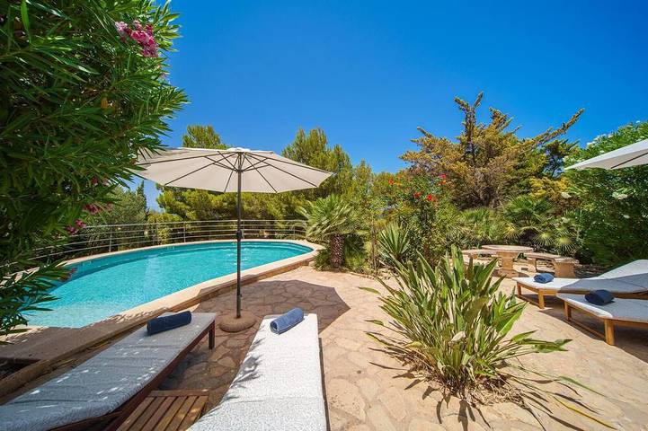 Increíble casa en Betlem con piscina privada, puede ser interior o exterior. in Betlem, Artà
