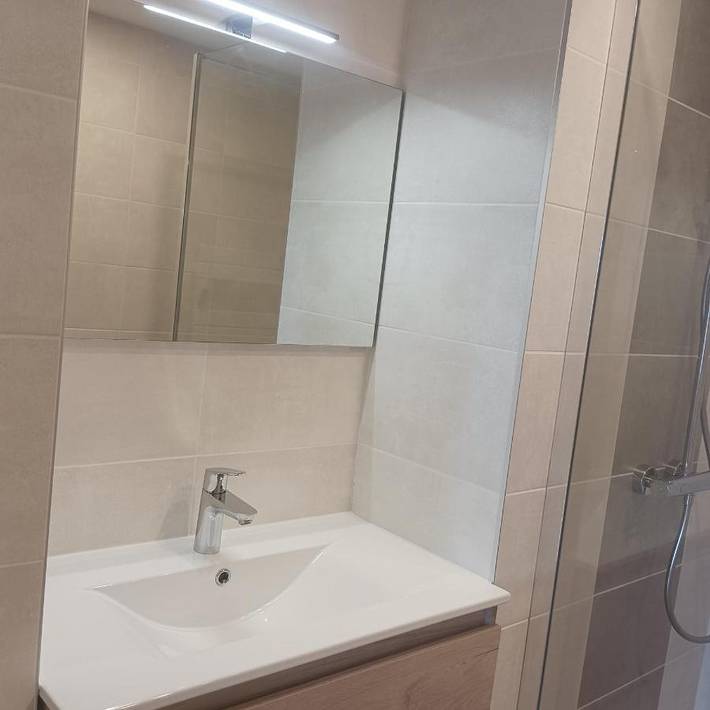 Gîte pour 4 personnes, avec vue et terrasse, animaux acceptés à Thizy-les-Bourgs - 4