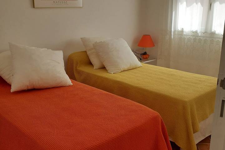 Location de vacances pour 4 personnes, avec jardin à Santa-Maria-Figaniella - 2