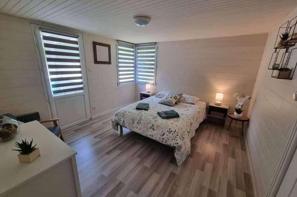 Chalet 8 - 8P - Piscine & Parc , 100m Cadre Noir in Saumur, Vallée de la Loire