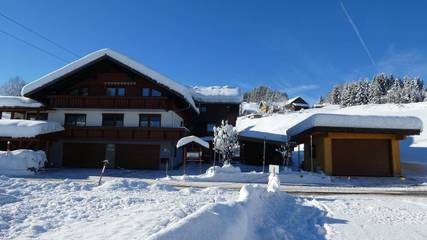 Ferienwohnung für 2 Personen, mit Balkon und Sauna in Mittelberg
