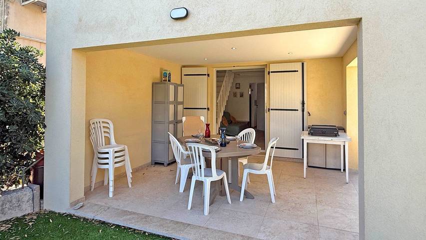 Location de vacances pour 5 personnes, avec jardin et terrasse dans Plage de la Nartelle - 4