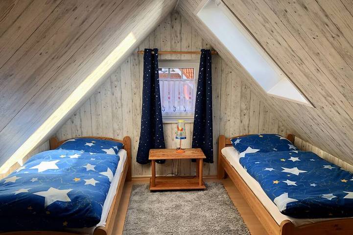 Ferienhaus für 6 Personen, mit Terrasse und Garten in Hamswehrum - 4