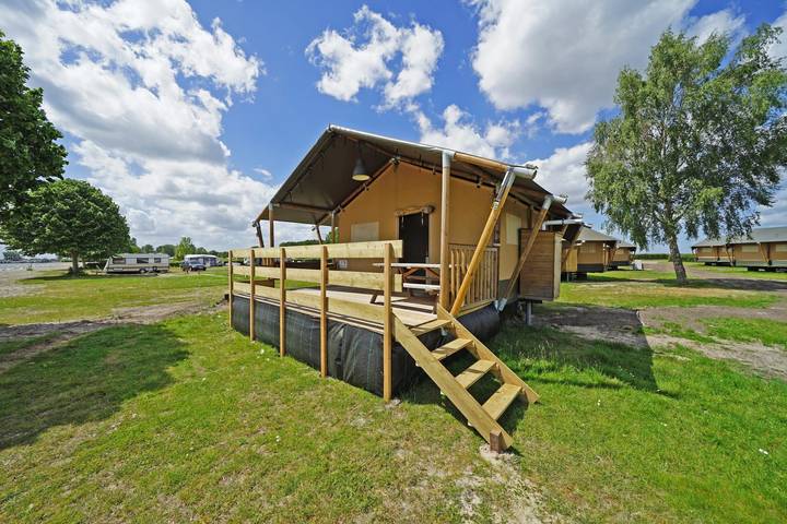 Glamping voor 6 personen aan het Veluwemeer