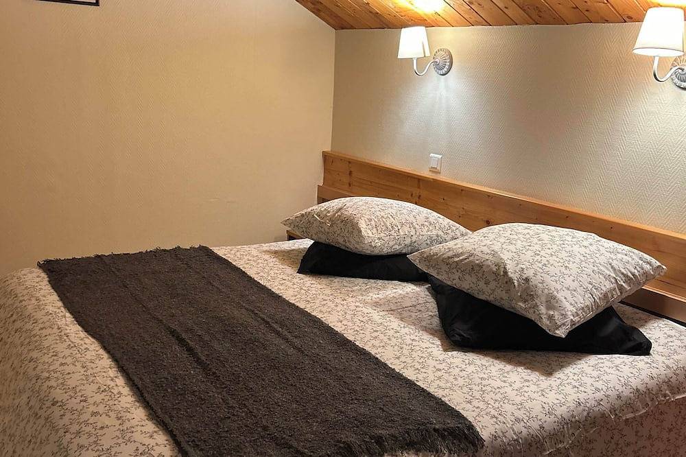 Large house with private spa and heated pool near Gérardmer in Sapois, Regionaler Naturpark Belchen der Vogesen