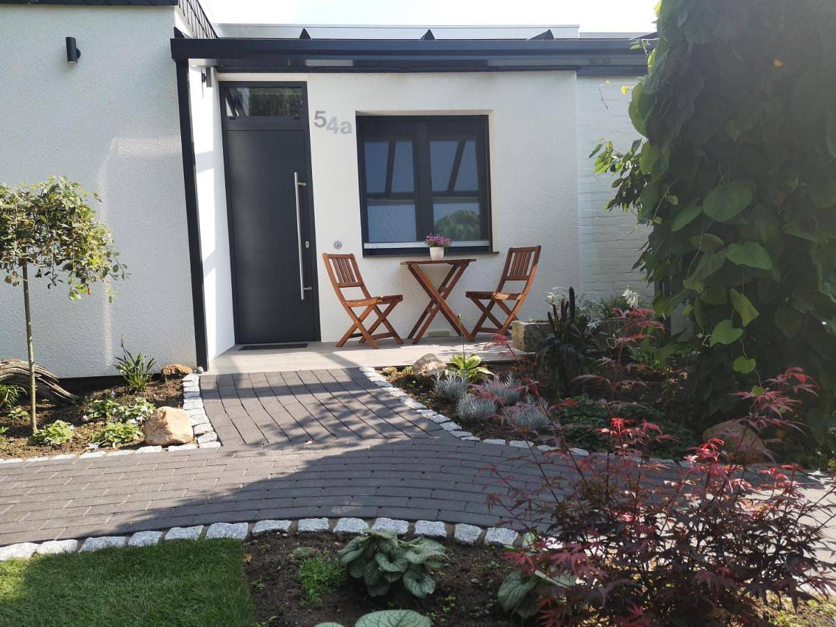 Geheel appartement, Bungalow am Stadtwald, 24h Check-in in Wolfsburg, Braunschweig en omgeving