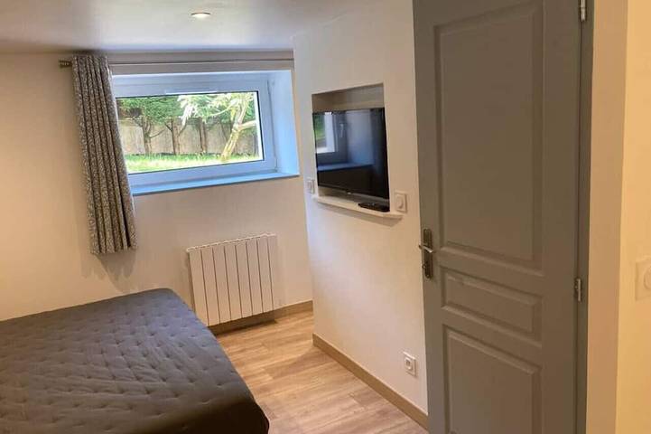 Ganze Wohnung, Appartement 45 m² 1 chambre, parking et jardin in Aix-les-Bains, Chambéry und Umgebung