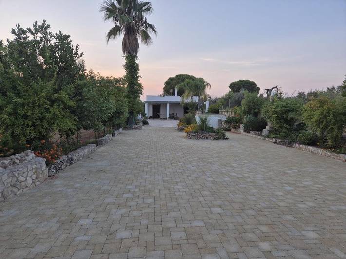 Location de vacances pour 4 personnes, avec vue et jardin à Specchia - 2