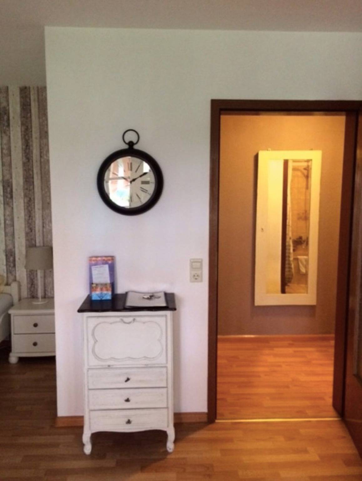 Ganzes Studio, Einzimmerapartment '1 Zimmer Appartement 9' mit Balkon und Wlan in Bad Krozingen, Südschwarzwald
