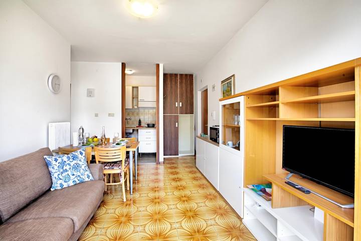 Ferienwohnung für 4 Personen, mit Balkon und Kinderpool sowie Seeblick in Arco - 3