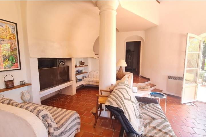 Location de vacances pour 8 personnes, avec jardin et balcon, adapté aux familles dans Porticcio - 3