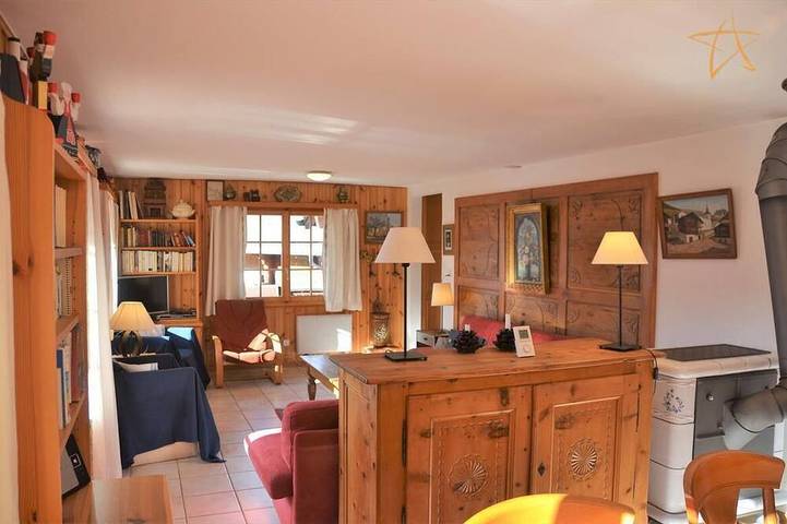 Gîte pour 10 personnes, avec balcon dans Saint Luc