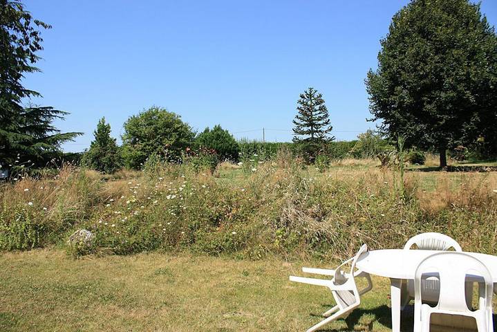 Gîte pour 9 personnes, avec terrasse et jardin dans la Sarthe - 2