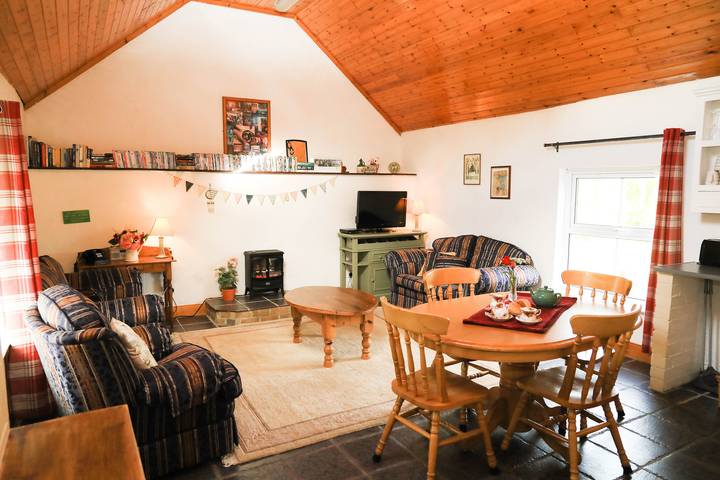 Holiday rental for 5 people, with Terrace and Garden in County Cavan