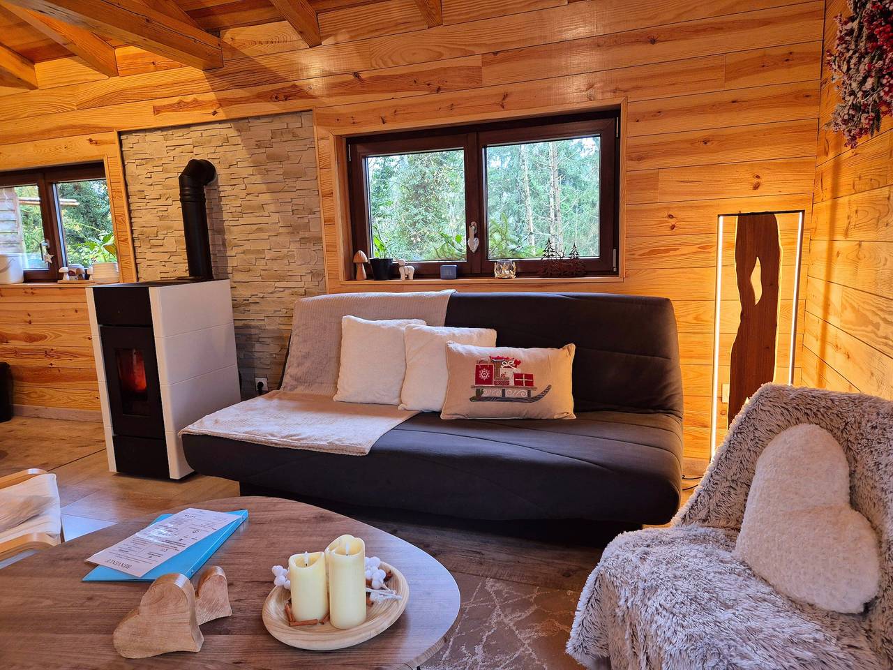 Chalet 'Le Cocon' met privé terras en Wi-Fi - Label Valeurs Parc Naturel Régional, foto 8