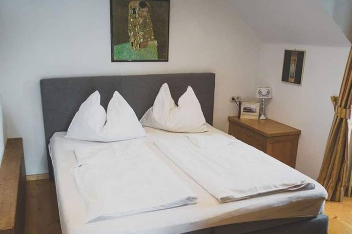 Ferienhaus für 4 Personen, mit Garten und Whirlpool am Attersee - 2