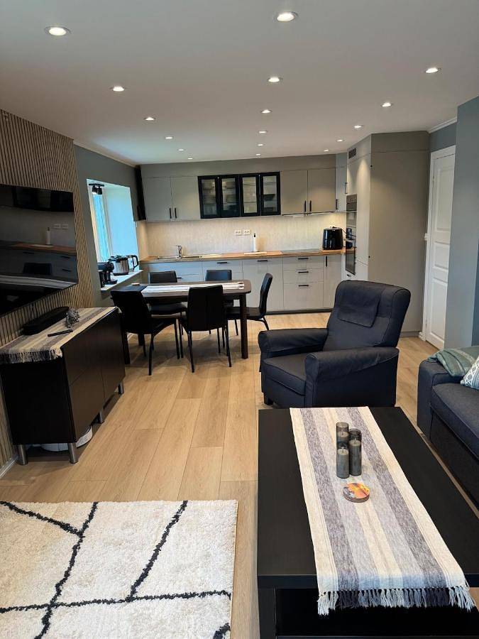 Ferienwohnung für 6 Personen, mit Ausblick in Leknes