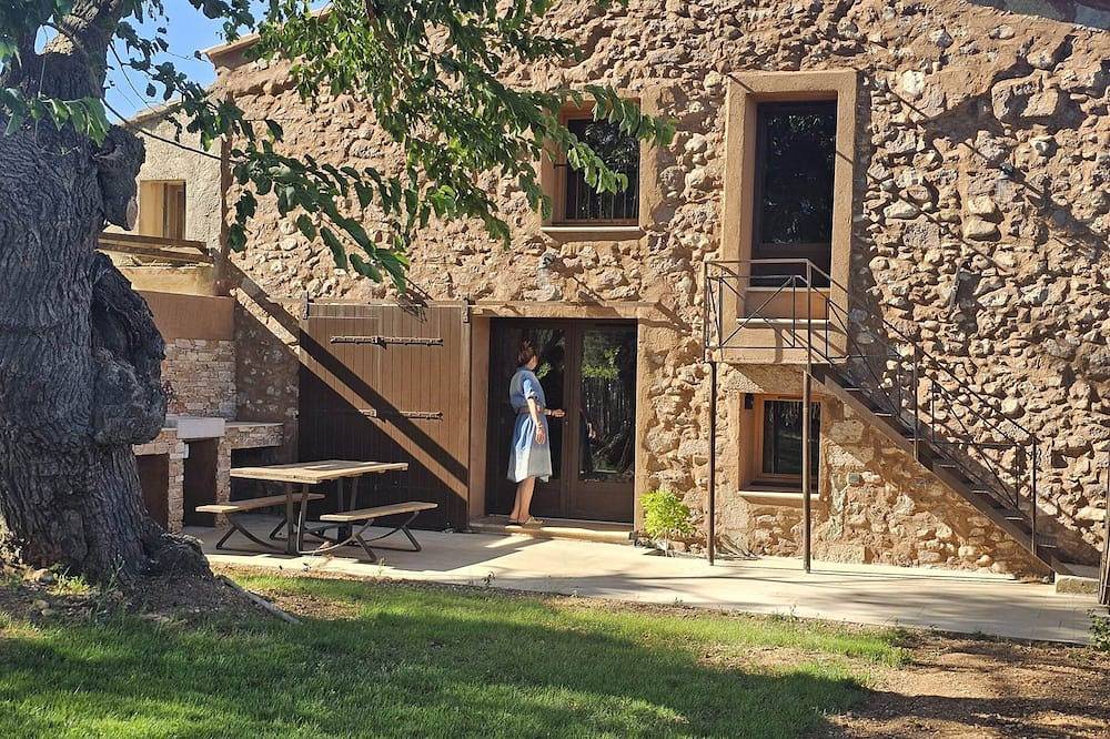 Ganze Wohnung, La grange du vigneron et du vendangeur 8 pers. in Cuers, Toulon Region