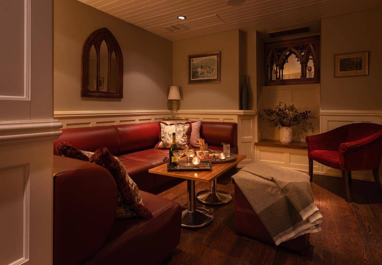 Deluxe Suite in Taunton, Somerset