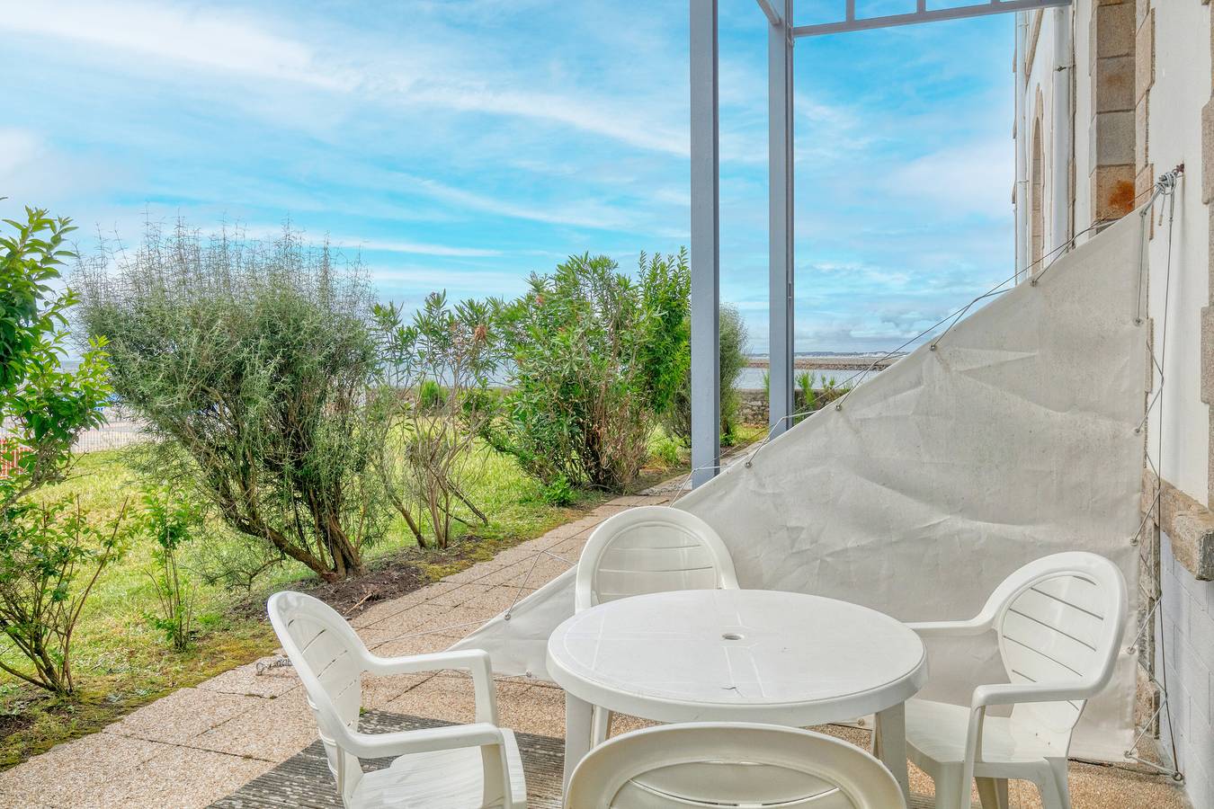 Apartamento entero, Apartamento 'Face Piscine Et Mer 4p' con vistas al mar, piscina compartida y terraza privada in Le Croisic, Côte de Jade