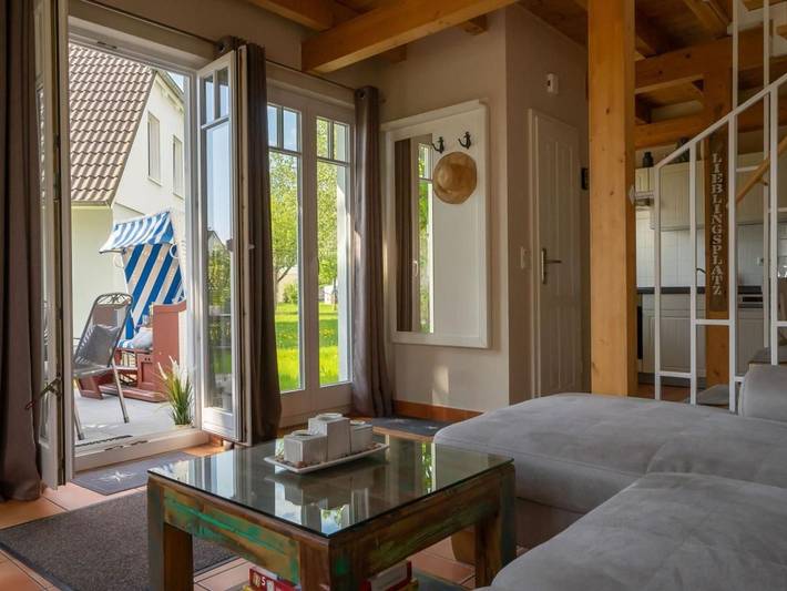 Ferienhaus für 4 Personen, mit Garten und Terrasse in Nienhagen