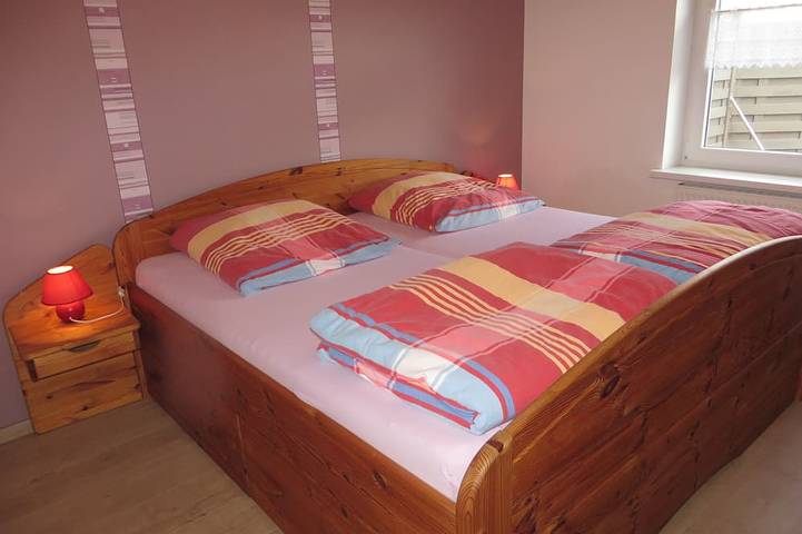 Ferienhaus für 6 Personen, mit Sauna und Garten sowie Terrasse in Großefehn - 3