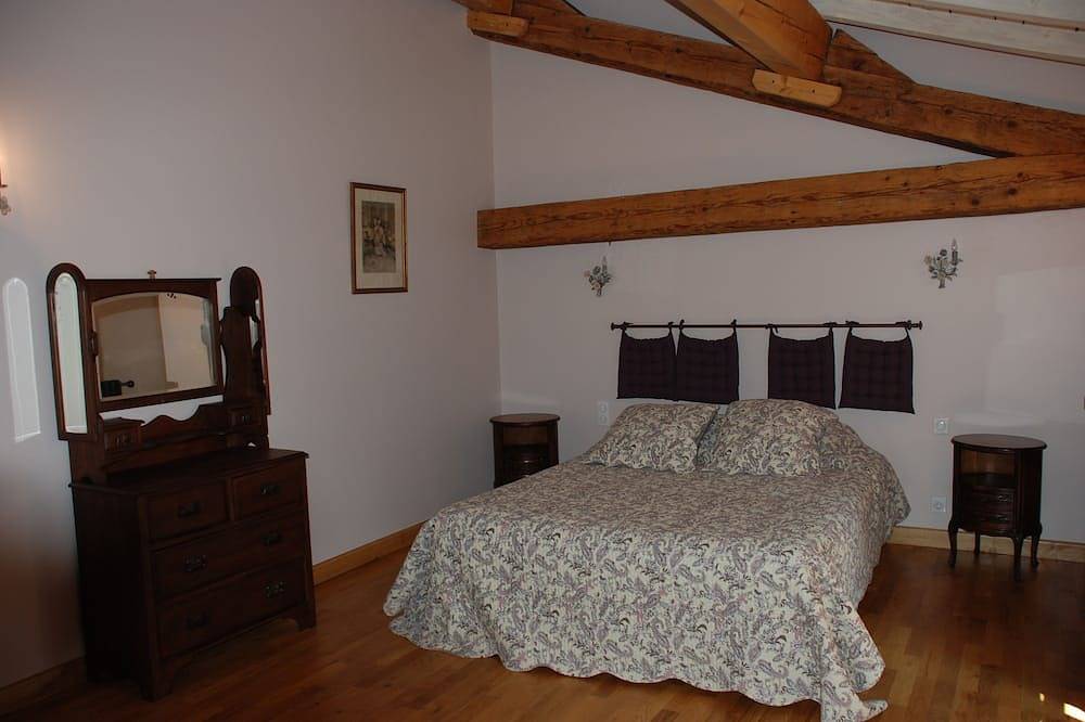 Gîte Glycine avec piscine privative in Alzonne, Région de Carcassonne