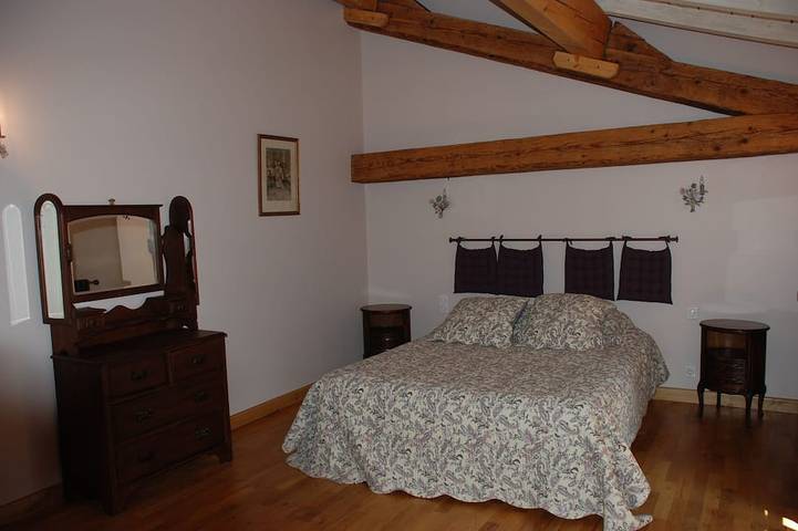 Location de vacances pour 8 personnes, avec jardin et terrasse à Alzonne - 2